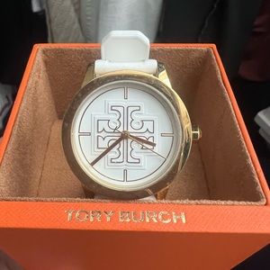 Brand new Tory Burch Watch - White and Gold